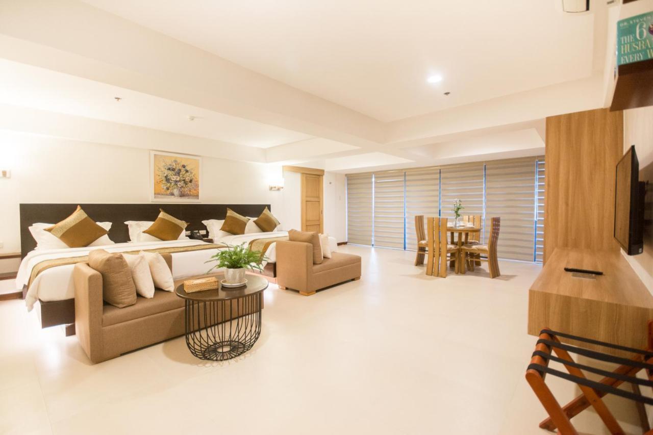 Commander Suites De Boracay Manoc-Manoc Exteriör bild